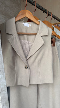 CONJUNTO ADRIANA