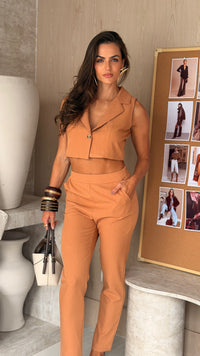 CONJUNTO ADRIANA