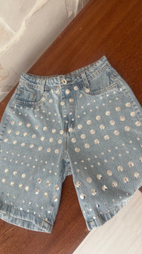 BERMUDA  JEANS APLICAÇÃO