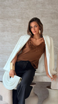 CAMISETA CETIM PRADA