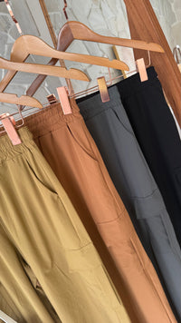 CALÇA CARGO ANITA
