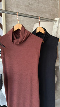 VESTIDO GOLA TG
