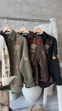 CAMISA SUEDE BORDADA