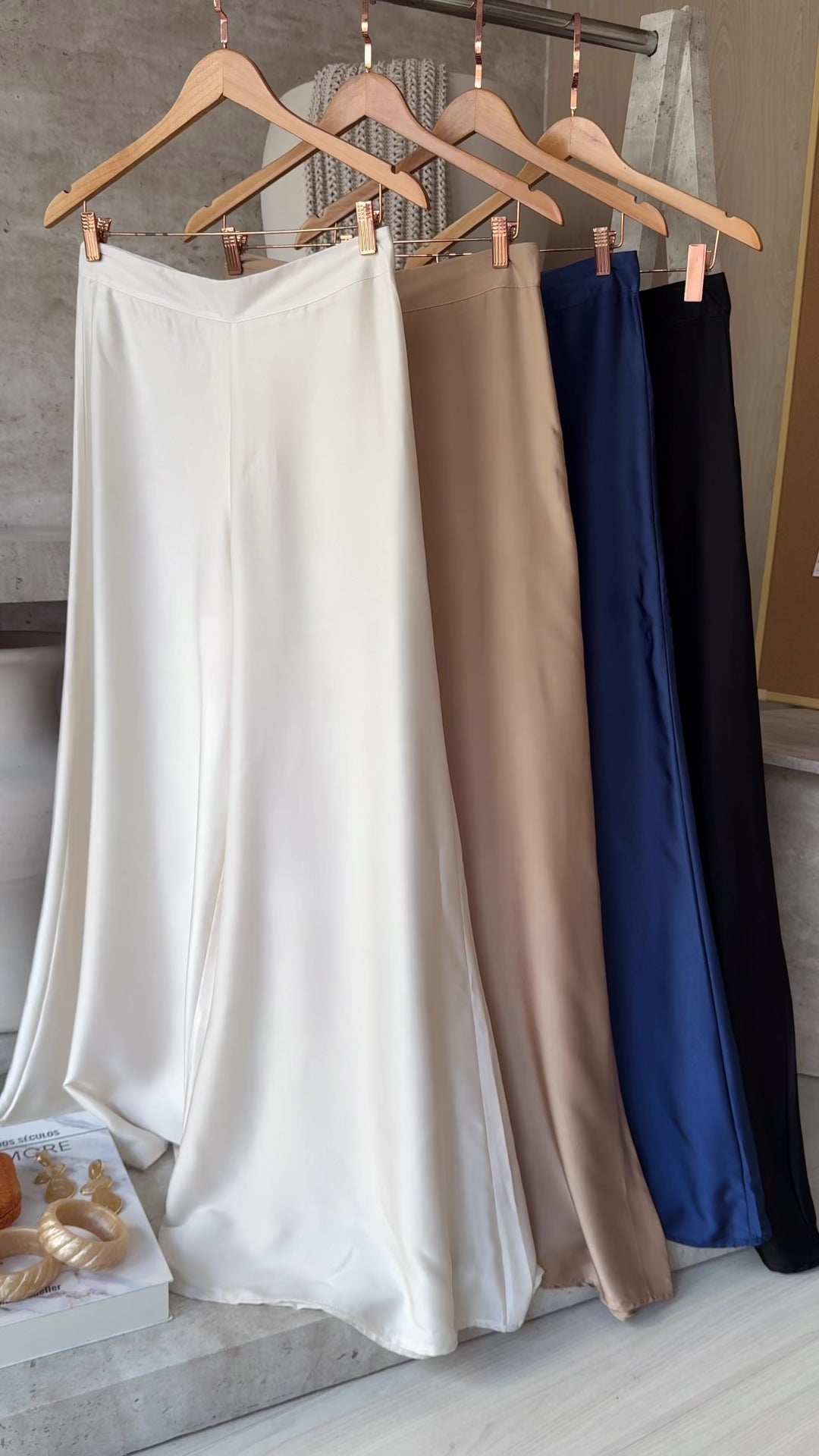 MAXI PANTALONA CETIM