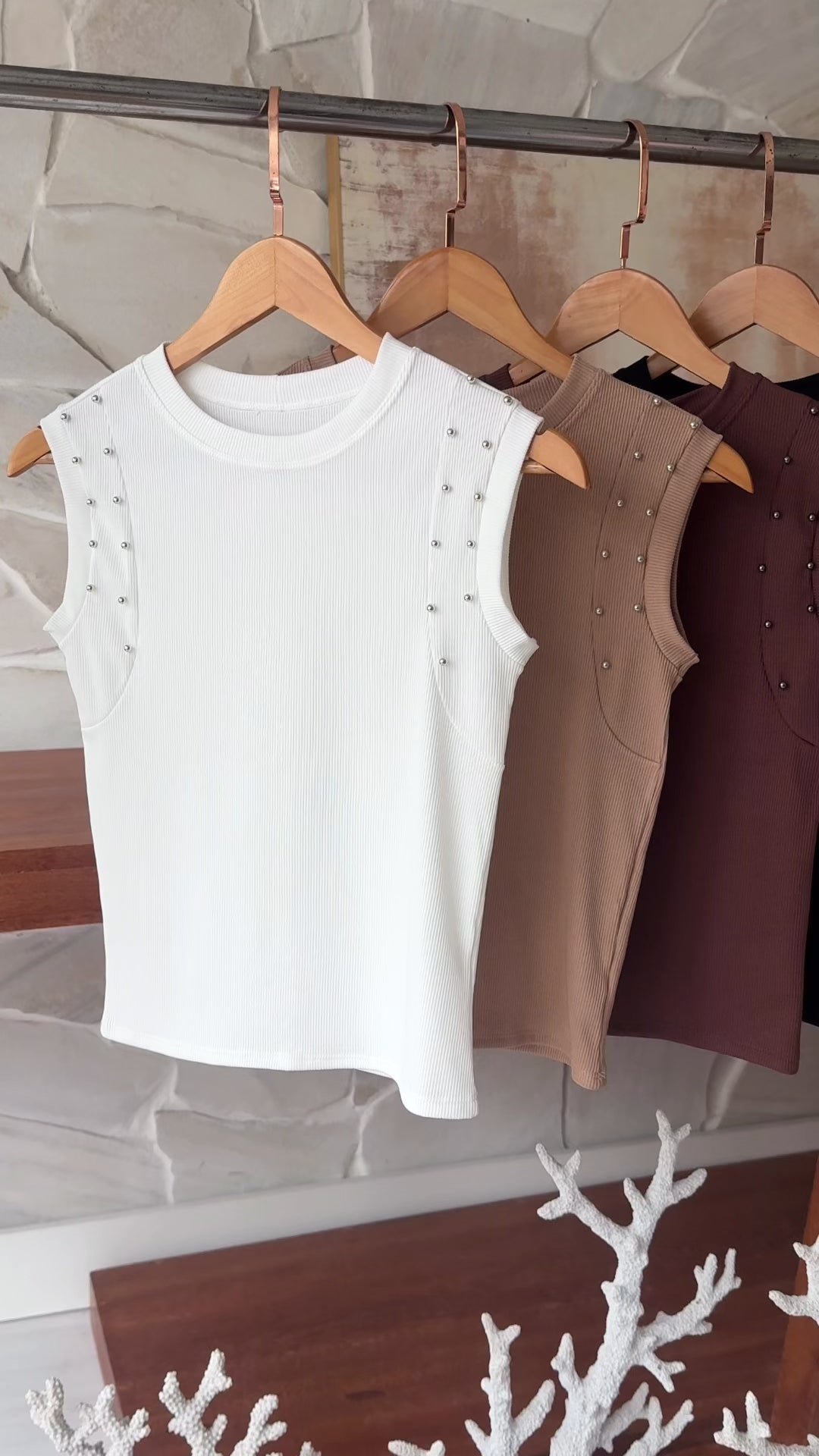 BLUSA CANELADA BORDADA