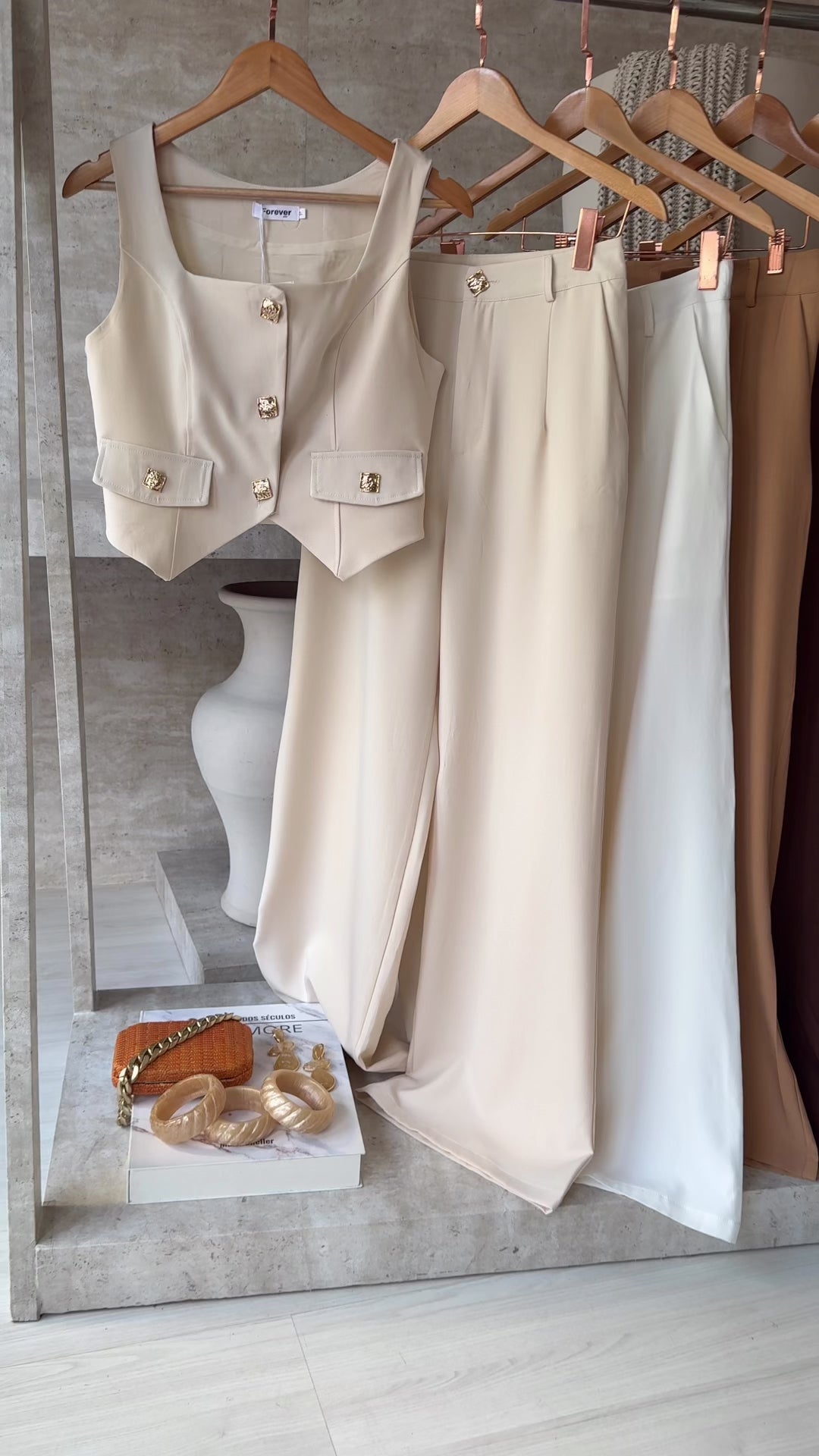 CONJUNTO ALFAIATARIA ROMANA