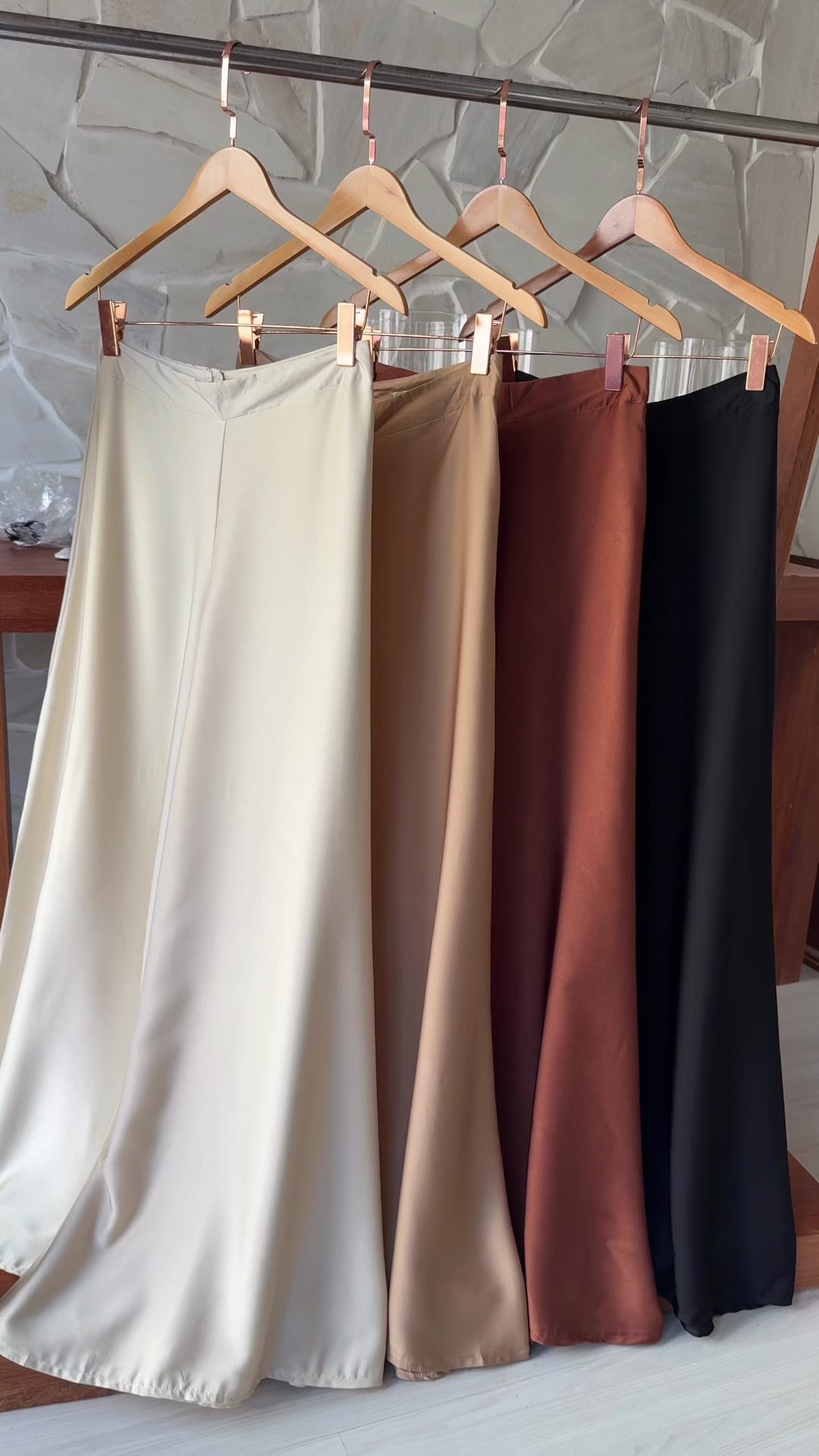 MAXI PANTALONA CETIM