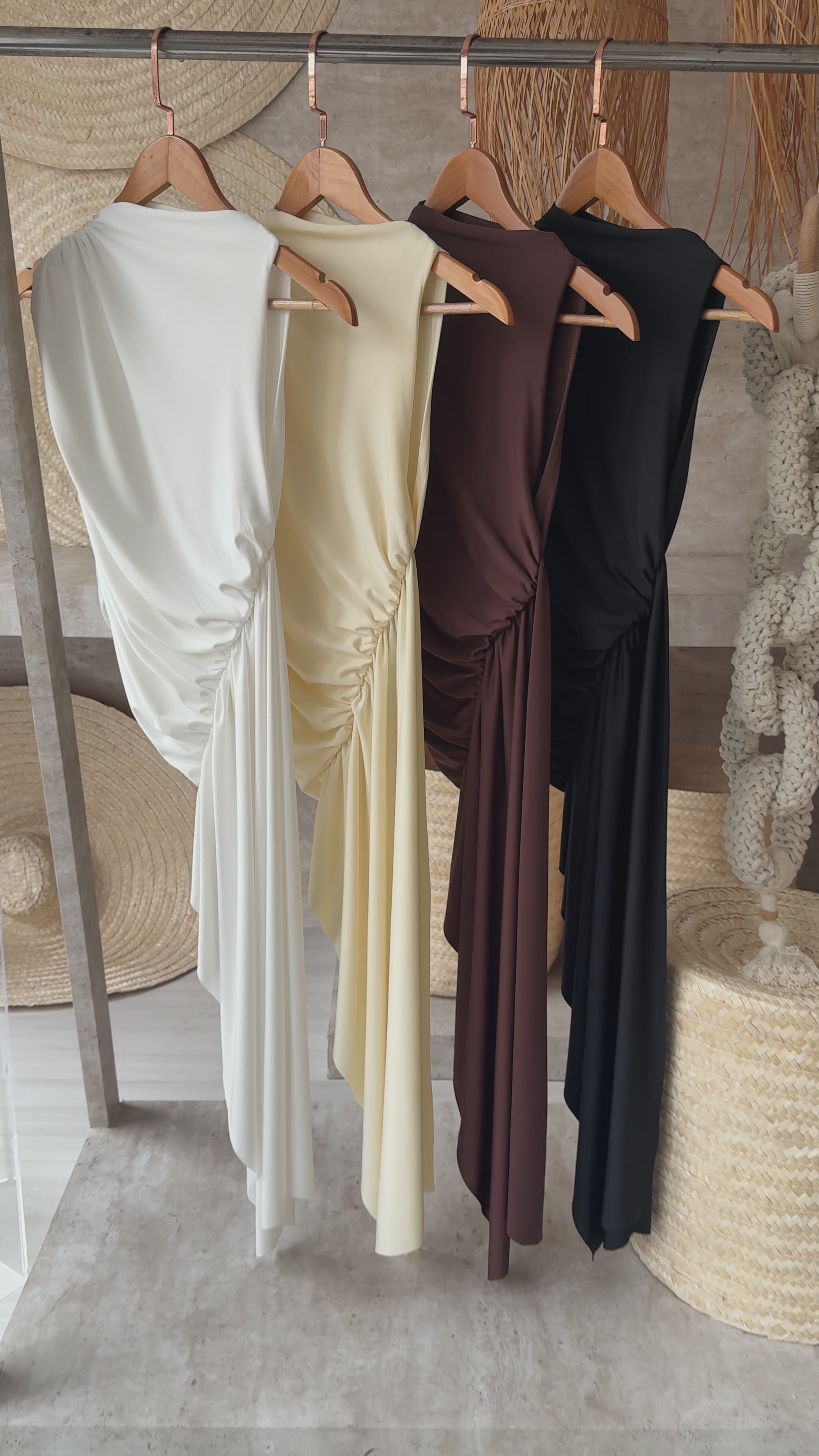 BLUSA ASSIMÉTRICA GREGA