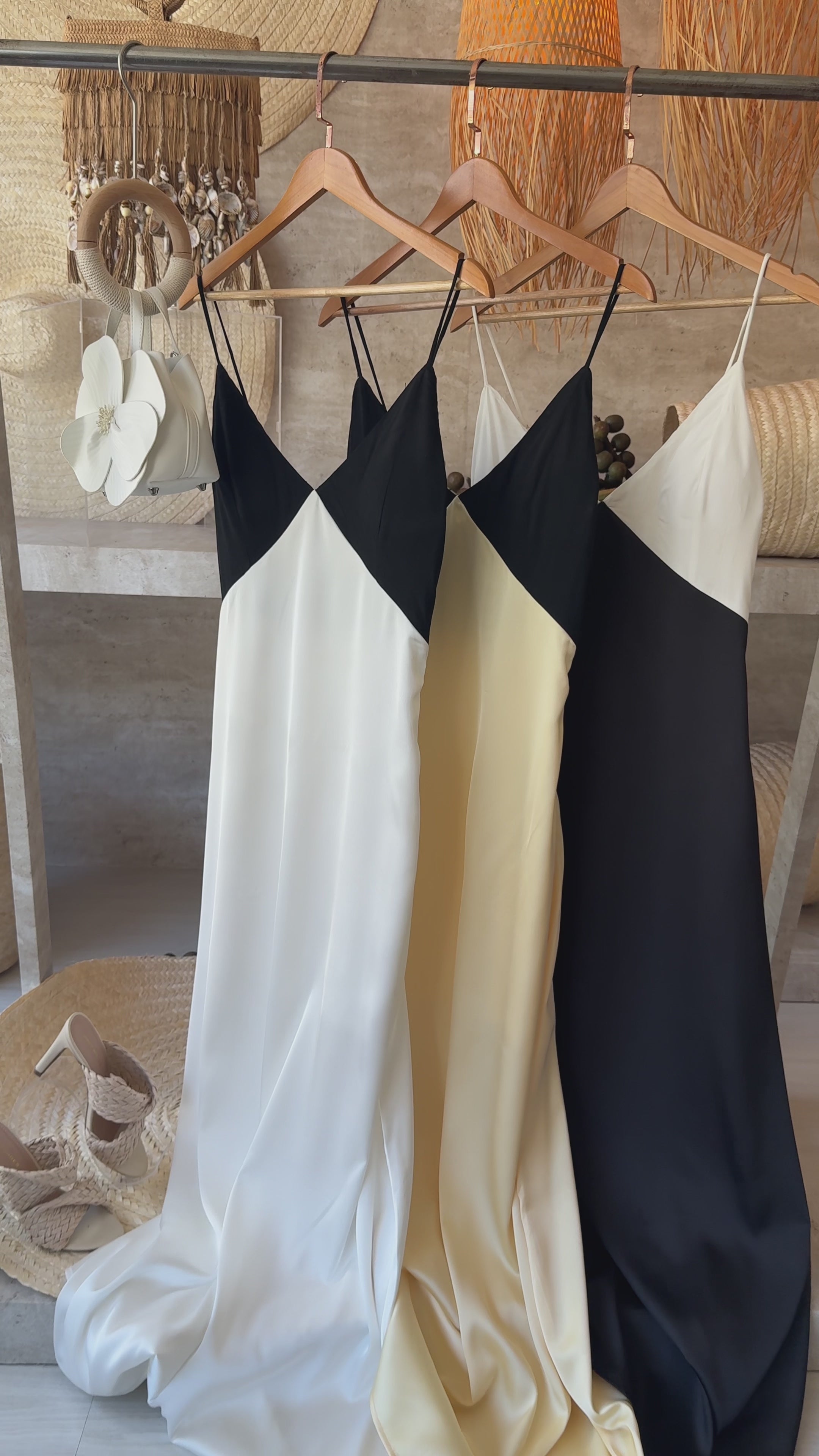 VESTIDO ACETINADO DUO