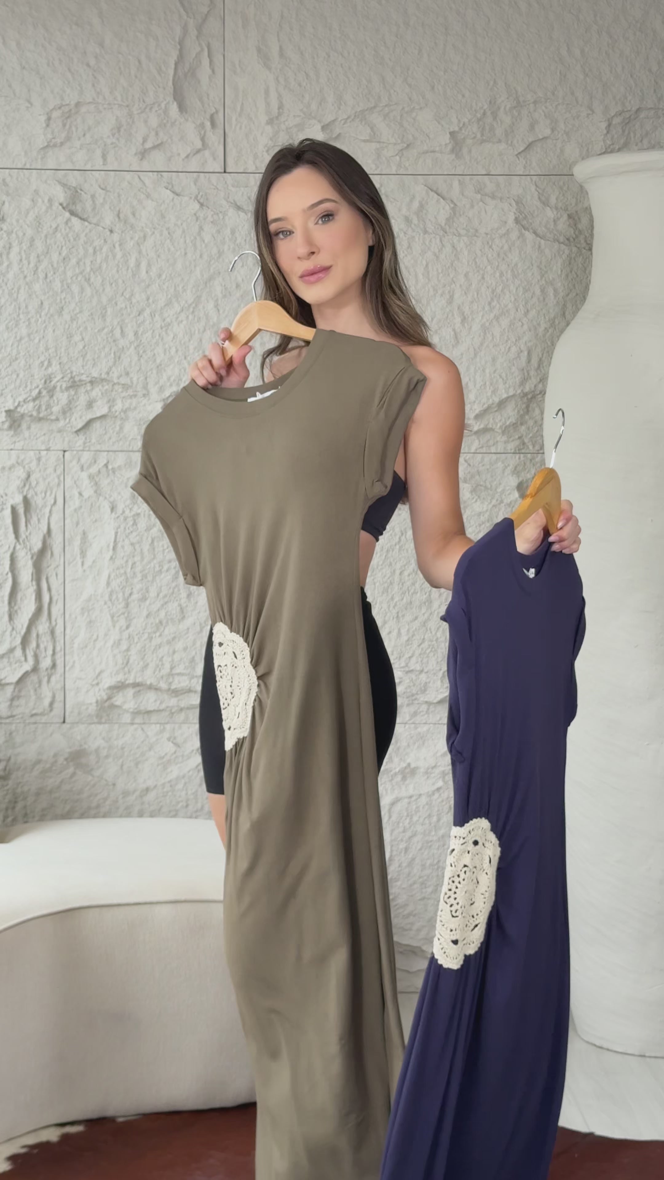 VESTIDO MOLETINHO BORDADO